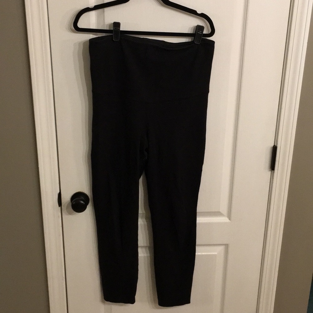 Gapfit maternity full panel black leggings